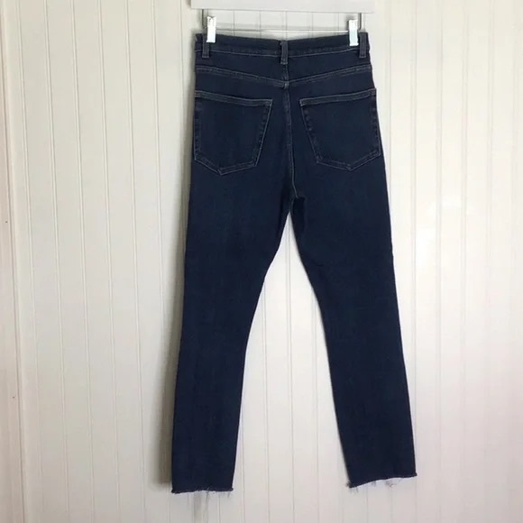 💖& Other Stories | Cropped Raw Hem Jeans Size 27 - Picture 7 of 11